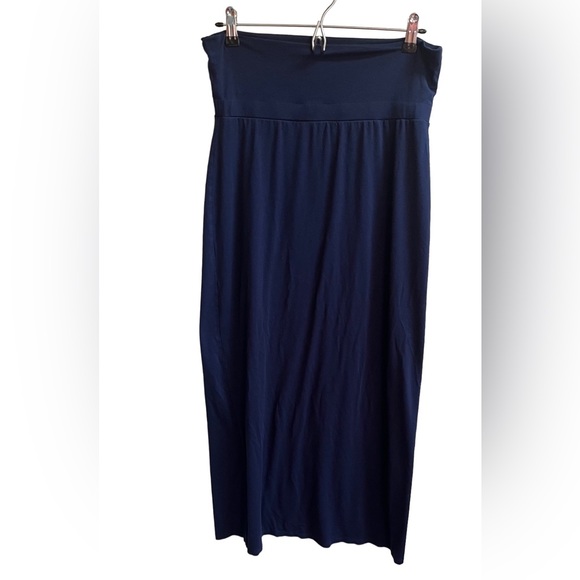 Woman’s maxi skirt - Picture 2 of 6